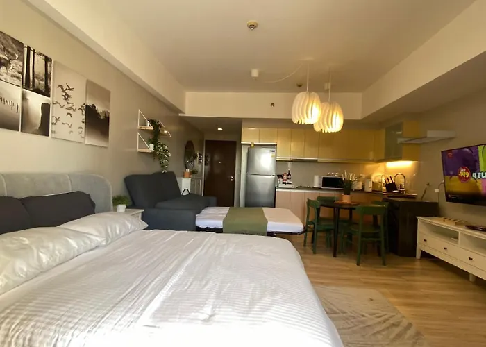 Stunning 1br With Balcony Facing Grand Canal View * Manila