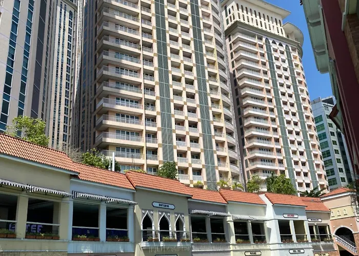 Stunning 1br With Balcony Facing Grand Canal View Apartment *